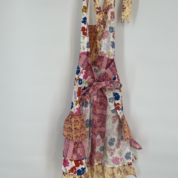 Apron Vintage Earle Wilson bib pinafore ruffle floral cottagecore - Picture 5 of 6